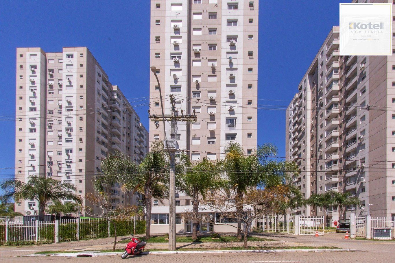 Apartamento 75m²,  3 dormitórios, 1 vaga à venda Rua Airton Ferreira da Silva.