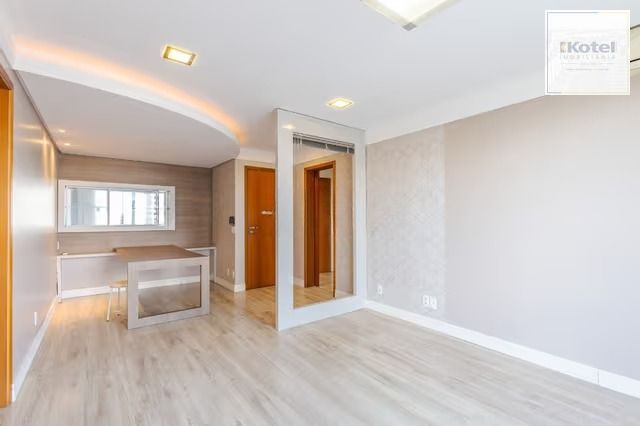 Apartamento de 3 quartos, elevador e 1 vaga de garagem em Canoas.