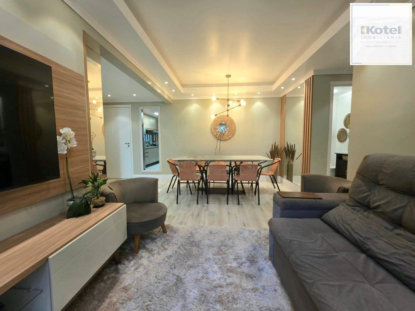 Apartamento de 3 quartos no bairro jardim carvalho. Porto Alegre