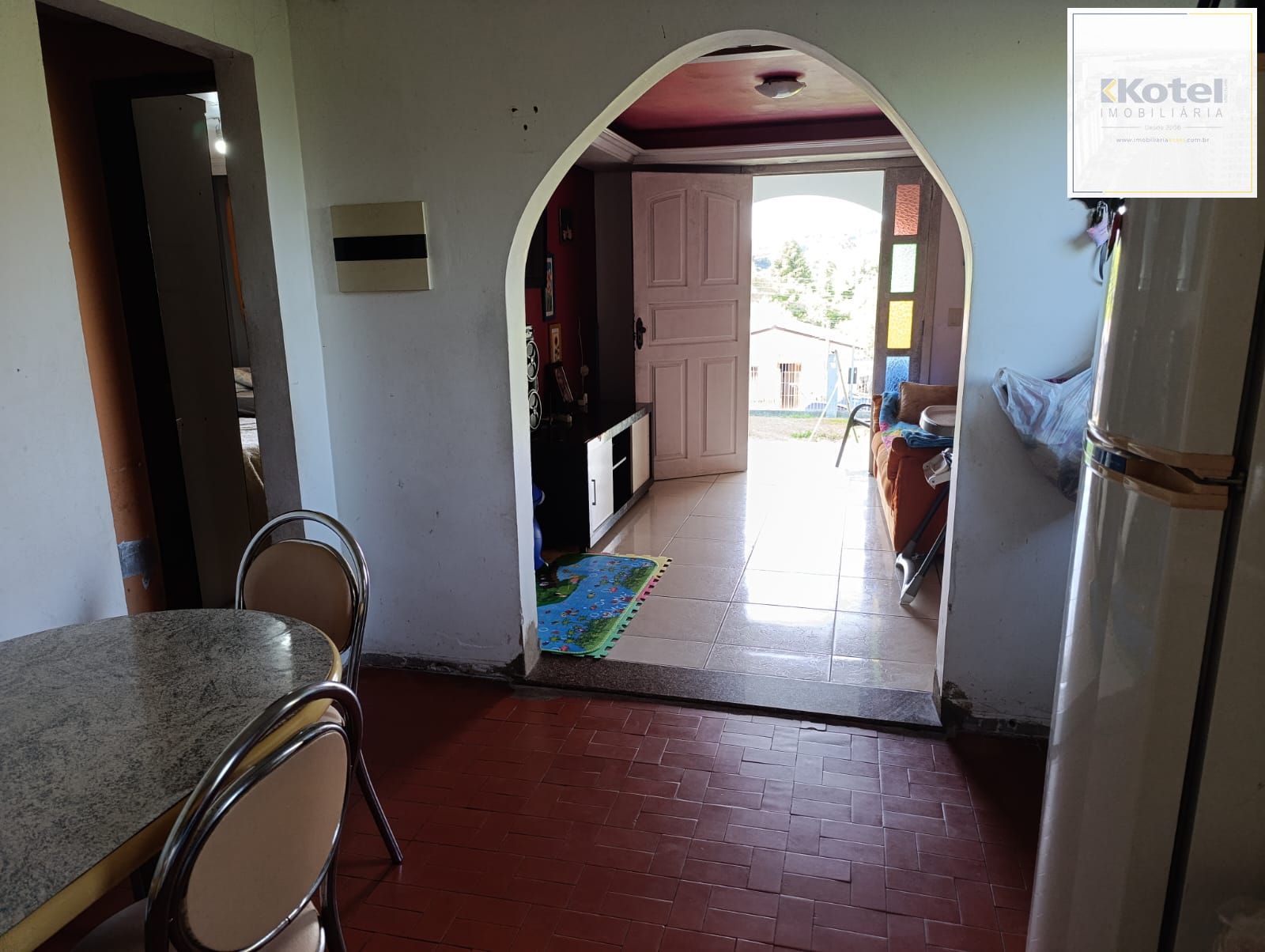 Casa de 2 quartos , pátio, 1 vaga no bairro Lomba do Pinheiro — foto 5