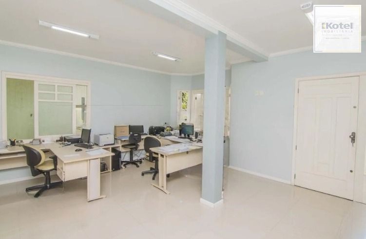 Casa 4 quartos, 4 suítes, 4 vagas e pátio com piscina no Bairro Vila Ipiranga — foto 4
