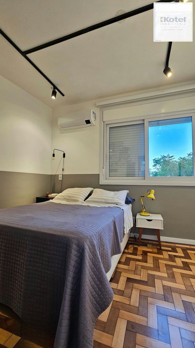 Apartamento à venda com 1 dormitório no Bairro Cidade Baixa