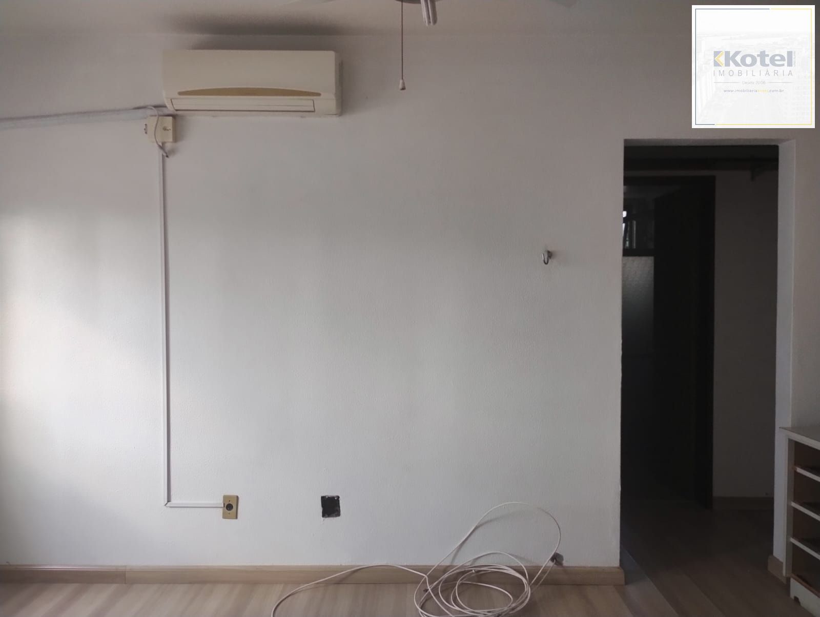 Apartamento de 1 quarto, elevador, 1 vaga coberta no bairro Partenon — foto 5