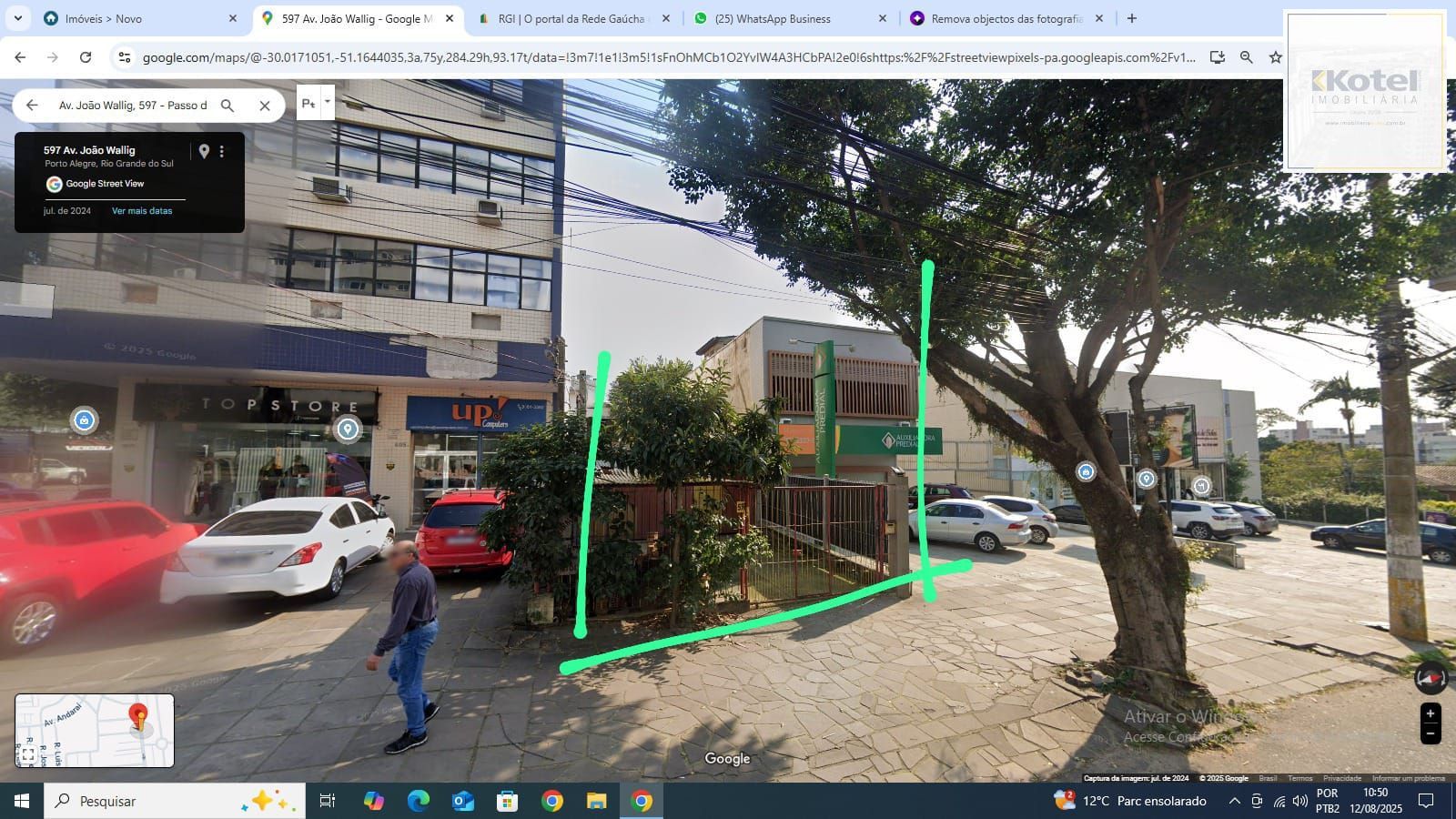Terreno com Galpão de 198m² Próximo à Av. Assis Brasil