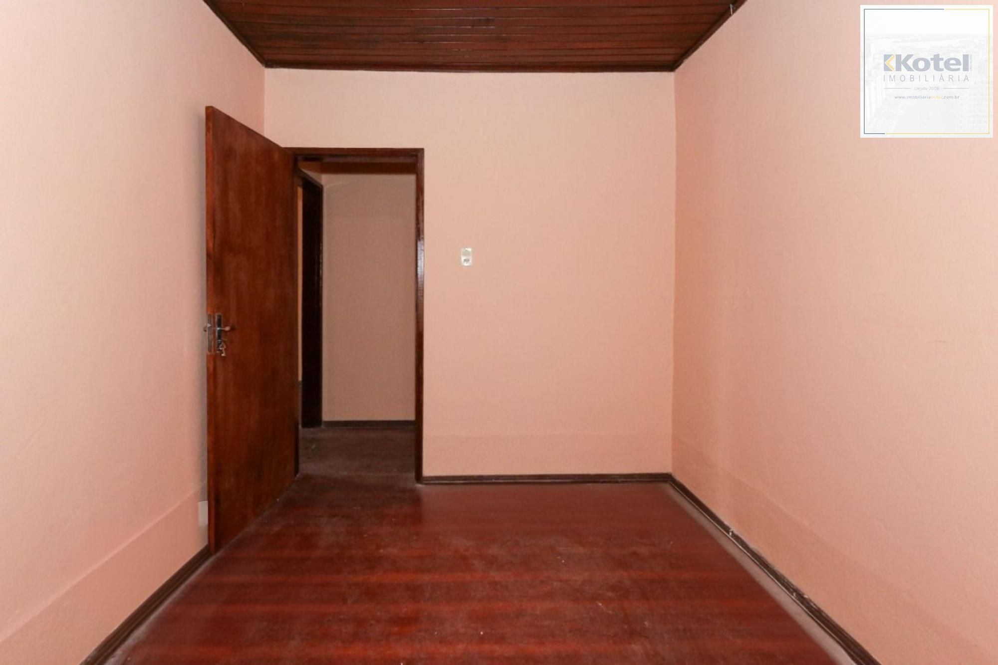 Casa de 3 dormitórios e 2 vagas de garagem no bairro Rio Branco em Canoas.