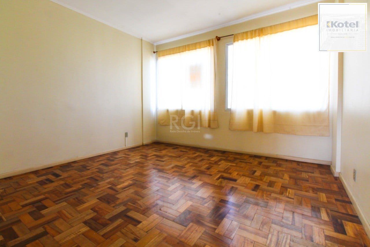 Apartamento com 2 quartos,1 vaga de garagem e elevador no bairro Navegantes — foto 4