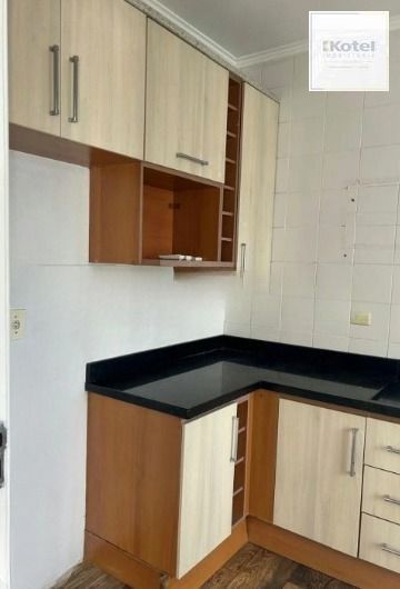 Apartamento de 2 quartos, elevador no bairro Partenon.