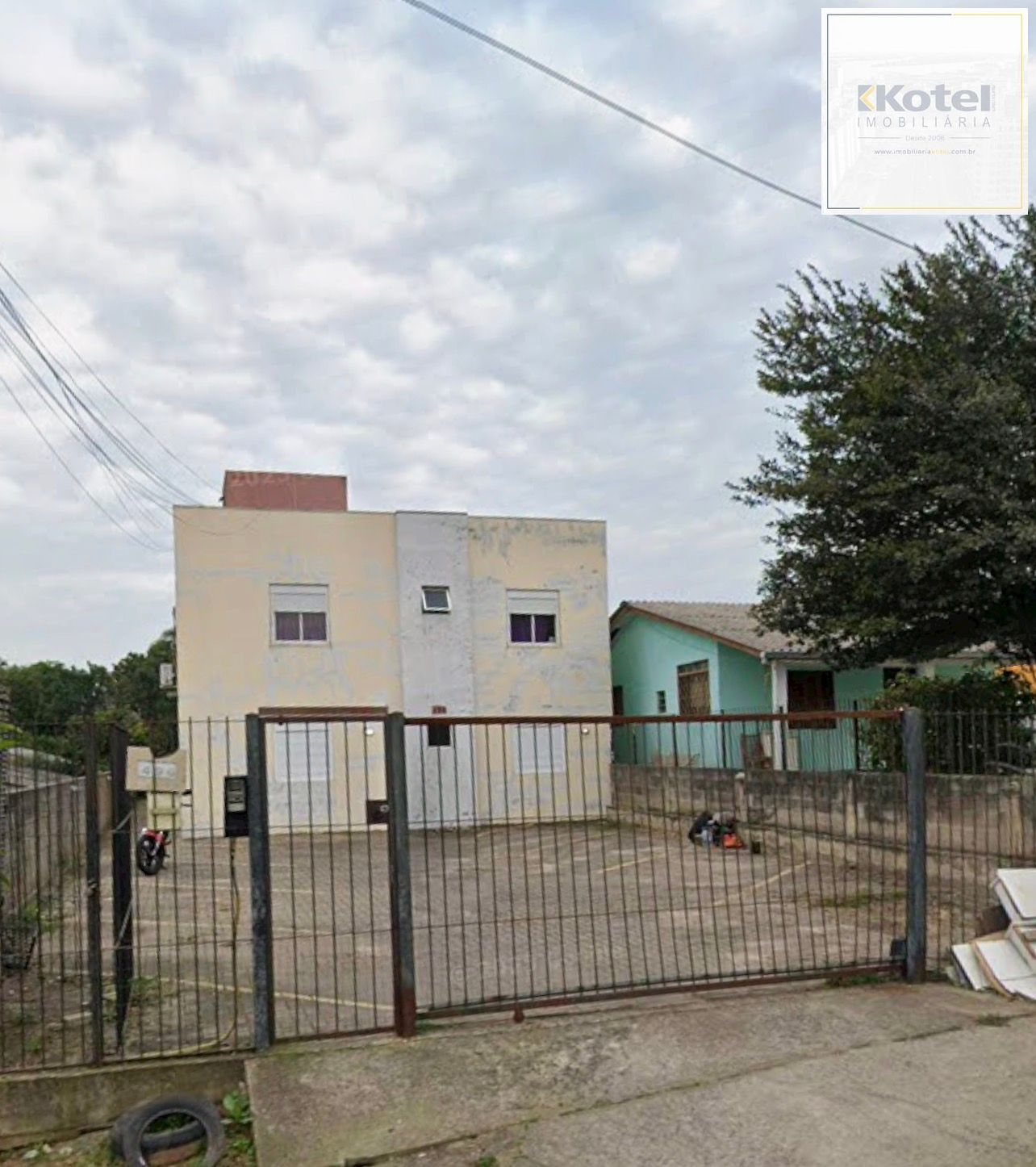 Apartamento com 2 quartos 1 vaga de garagem 52m²  Bairro Piratini Alvorada