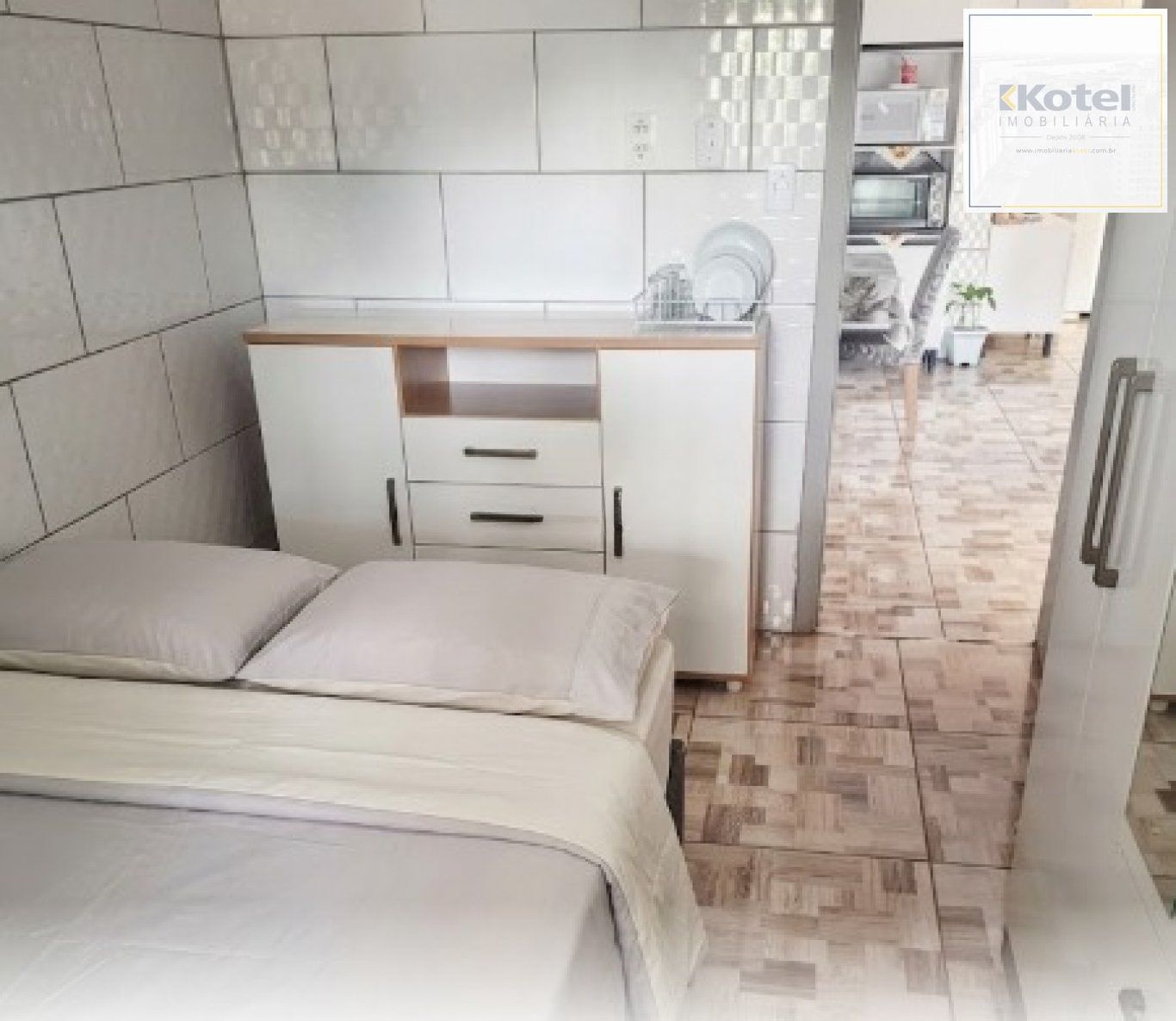 Casa de 3 dormitórios e 2 vagas de garagem em Canoas.