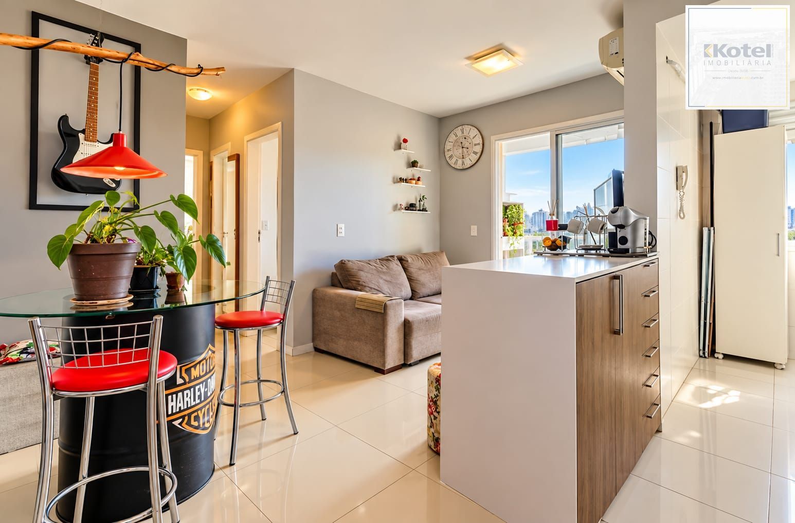 Apartamento com 2 quartos e 55m² à venda em Teresópolis, Porto Alegre.