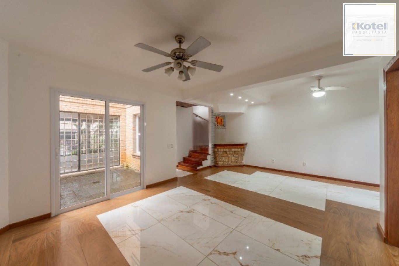 Casa com 3 quartos, 1 suíte, 2 vagas, e 234m² à venda no bairro Tristeza — foto 3