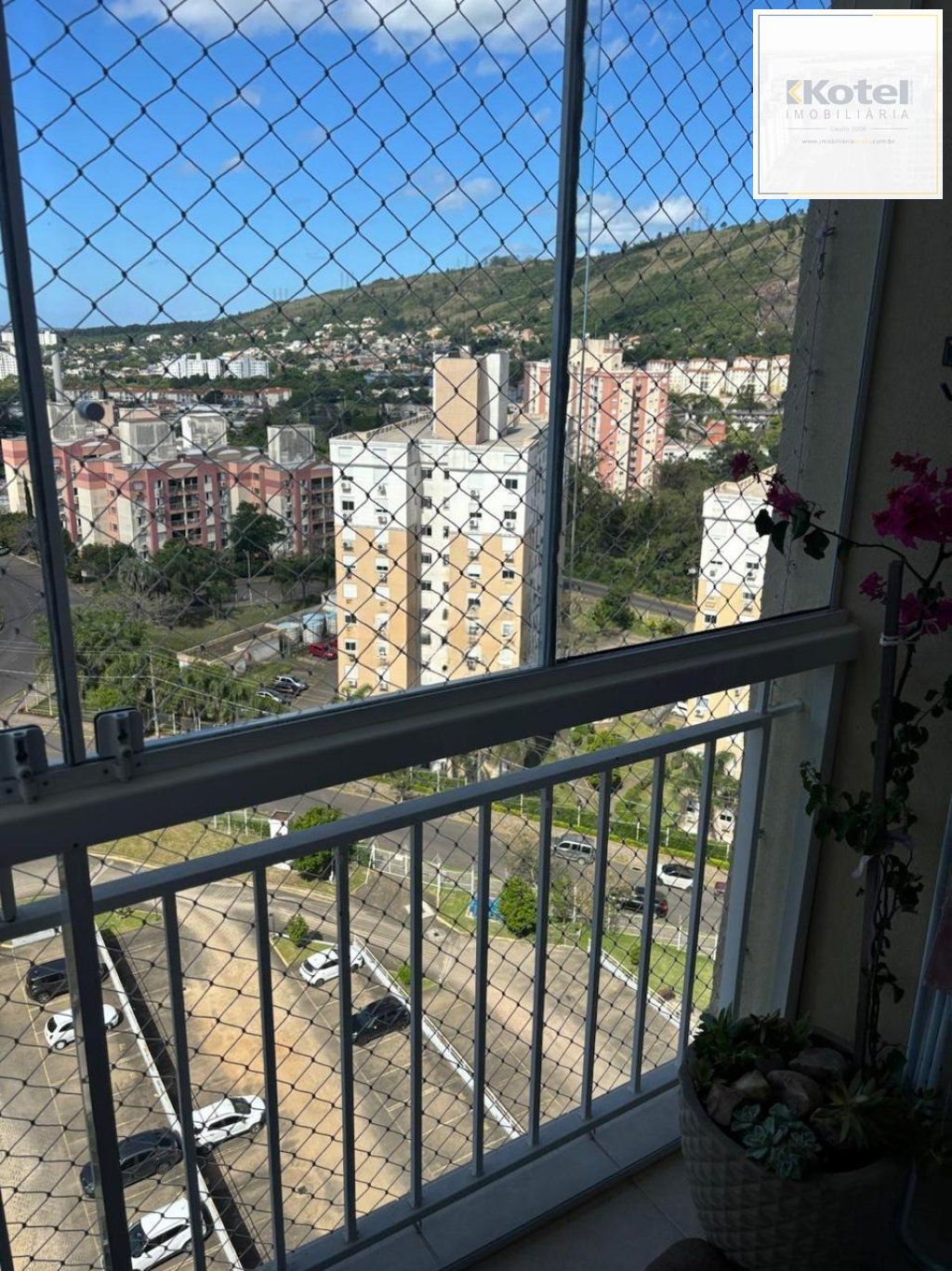 Apartamento 2 Dormitórios com sacada e Infra Completa no Jardim Carvalho — foto 3
