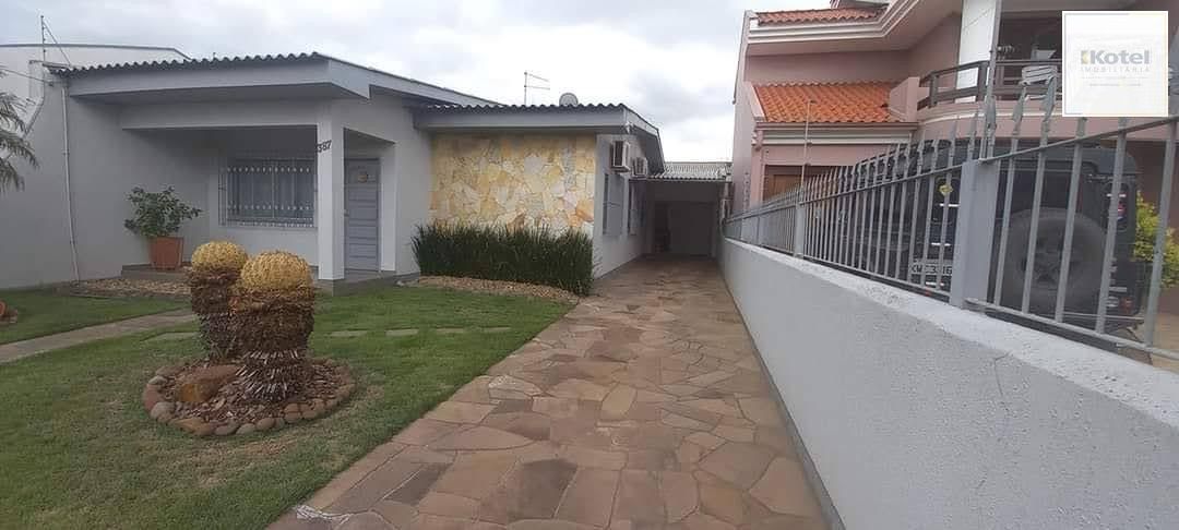 Casa para venda com 3 quartos , em Harmonia com 126 m² em Canoas