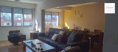 Apartamento Mobiliado com 4 Quartos e 2 Suítes Elevador e Vaga no Centro — foto 2