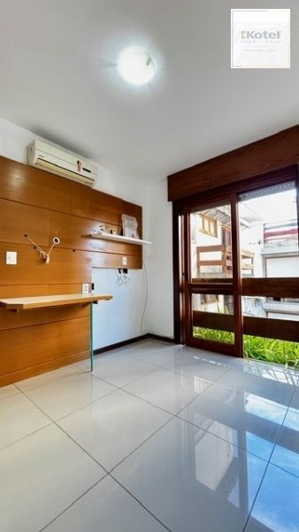 Apartamento 2 Dormitórios com Vaga à Venda no Rio Branco — foto 5
