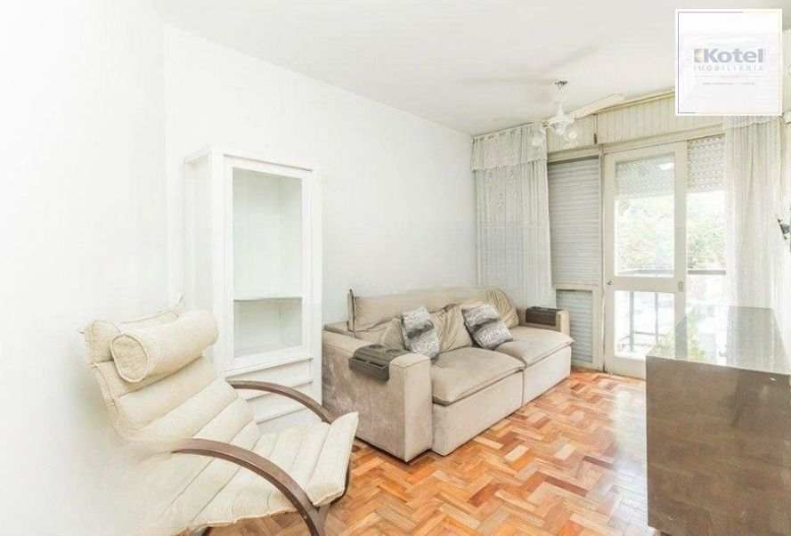 Apartamento de 2 dormitórios com sacada,1 vaga, elevador no bairro Petrópolis. — foto 5