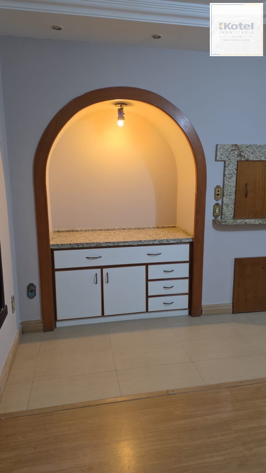 Casa de 3 dormitório no bairro Jardim do Salso