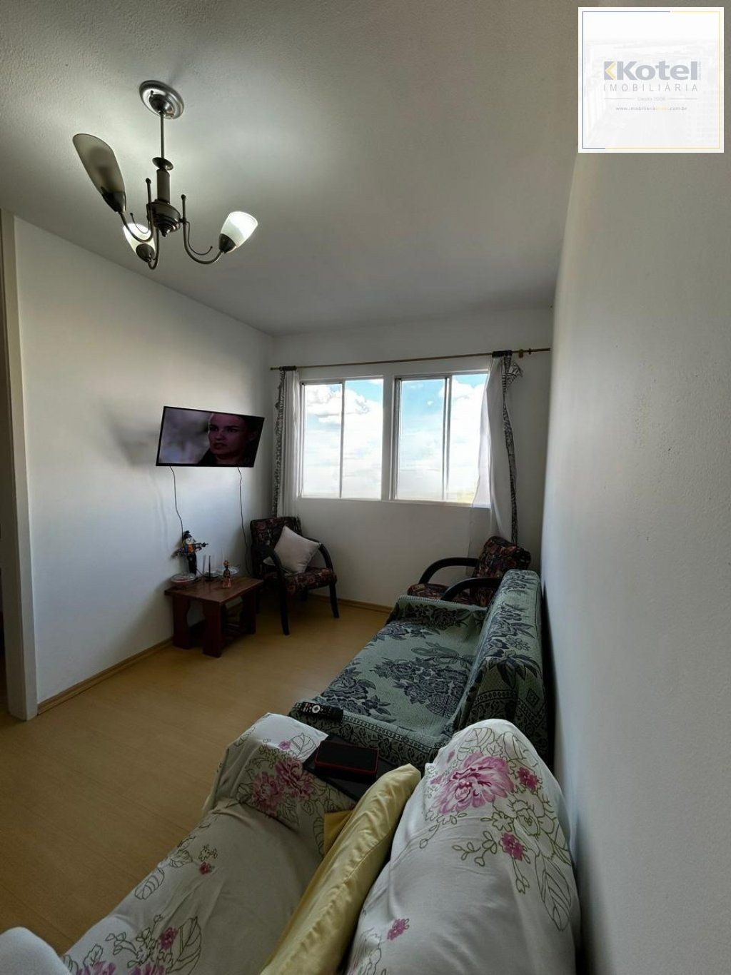 Apartamento de 2 quartos, elevador e 1 vaga no bairro Sarandi — foto 3