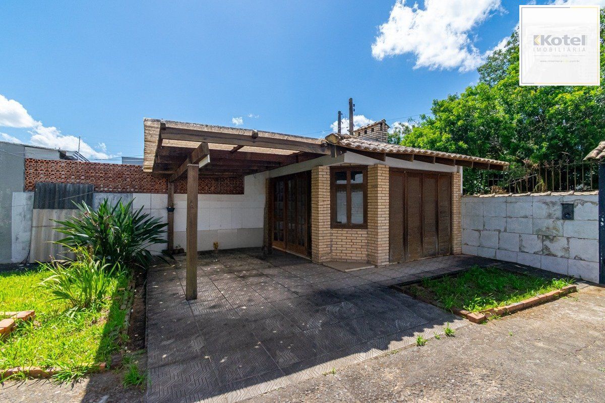 Casa de 1 dormitório e 1 vaga de garagem em Cachoeirinha.
