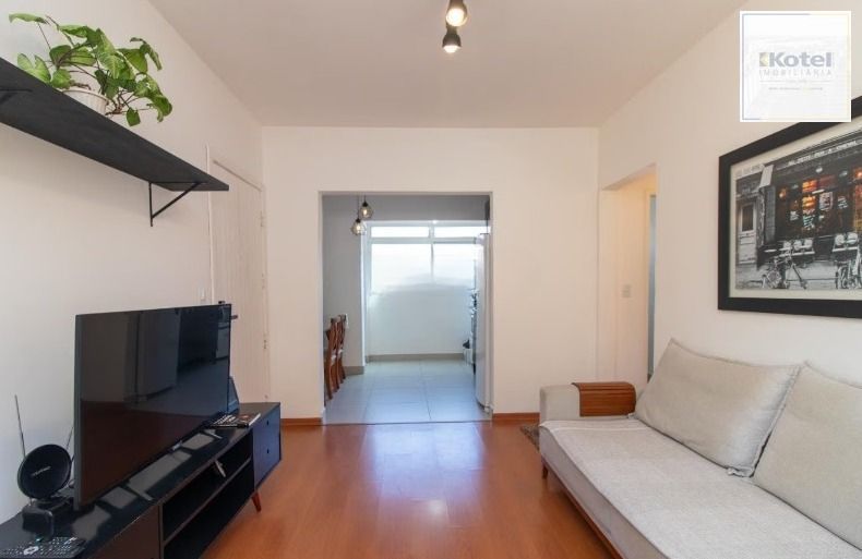 Apartamento de 2 quartos, 1 vaga no bairro Menino Deus — foto 3