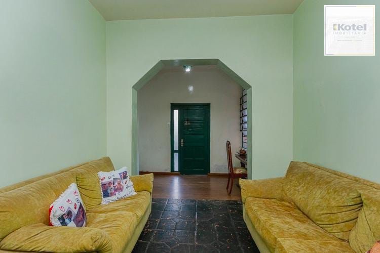Casa com 6 quartos, 2 vagas e pátio no Bairro Higienópolis — foto 4