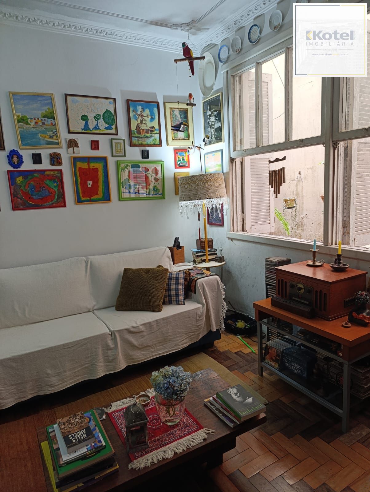 Apartamento térreo de 2 dormitórios no bairro Moinhos de Vento