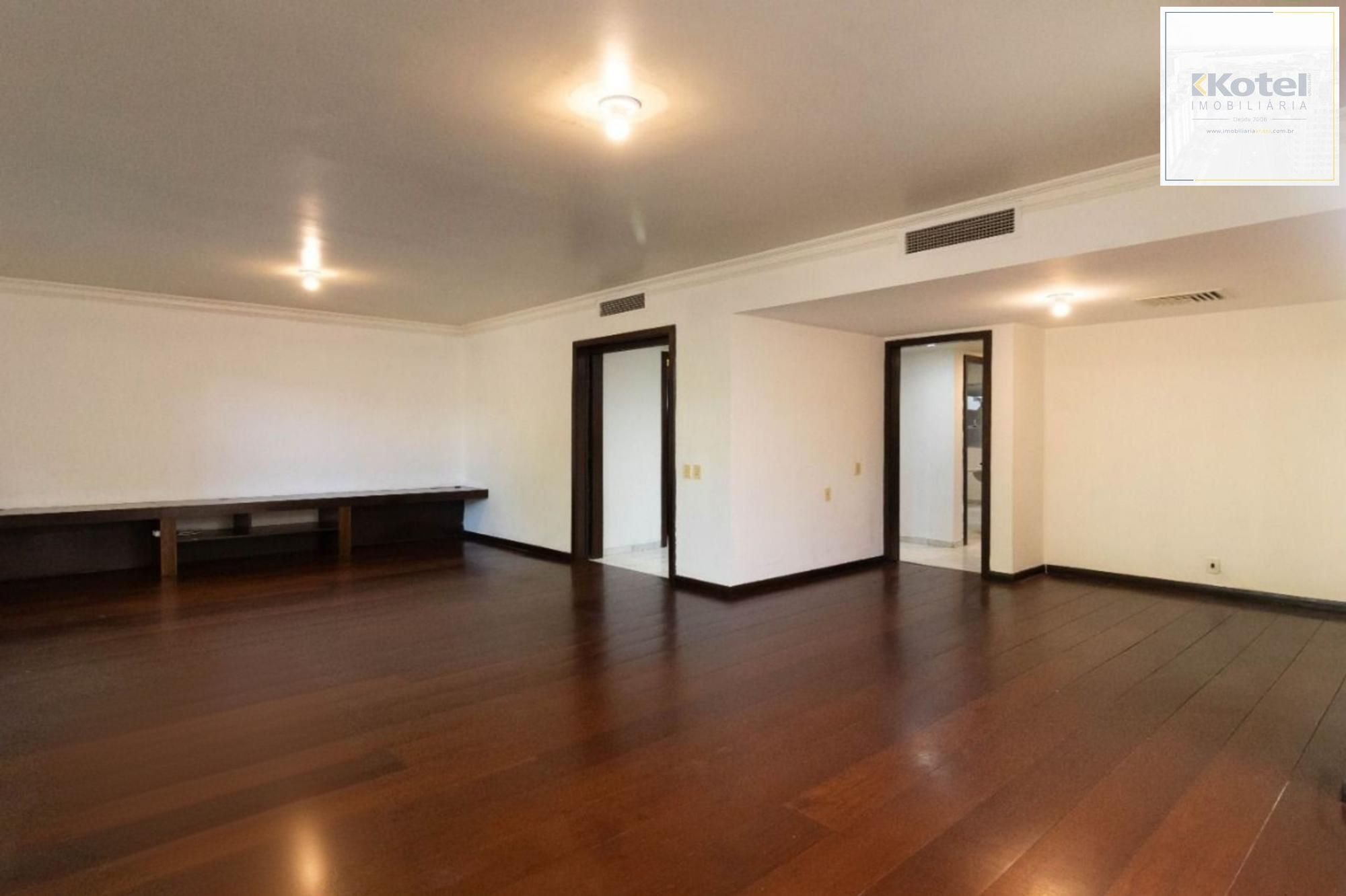 Apartamento de 3 dormitórios, suíte, duas vagas e elevador no bairro Rio Branco — foto 4