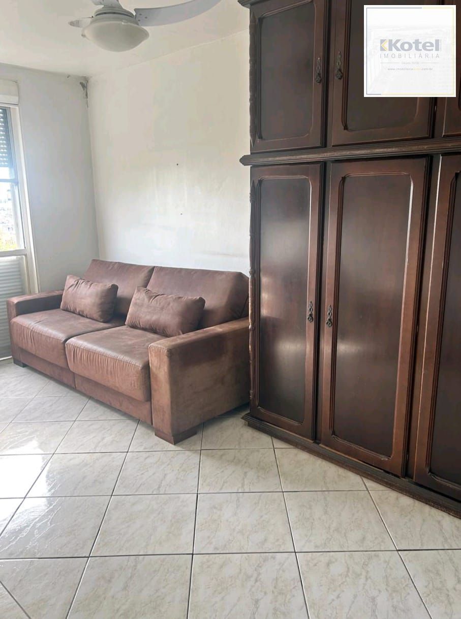 Apartamento de 2 dormitórios, 1 vaga, elevador no bairro Humaitá — foto 4