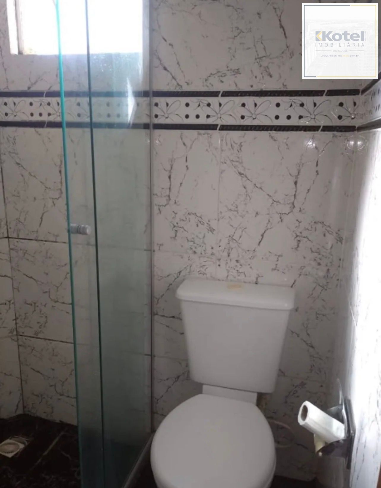 Apartamento de 2 quartos no segundo andar semi mobiliado em Gravataí