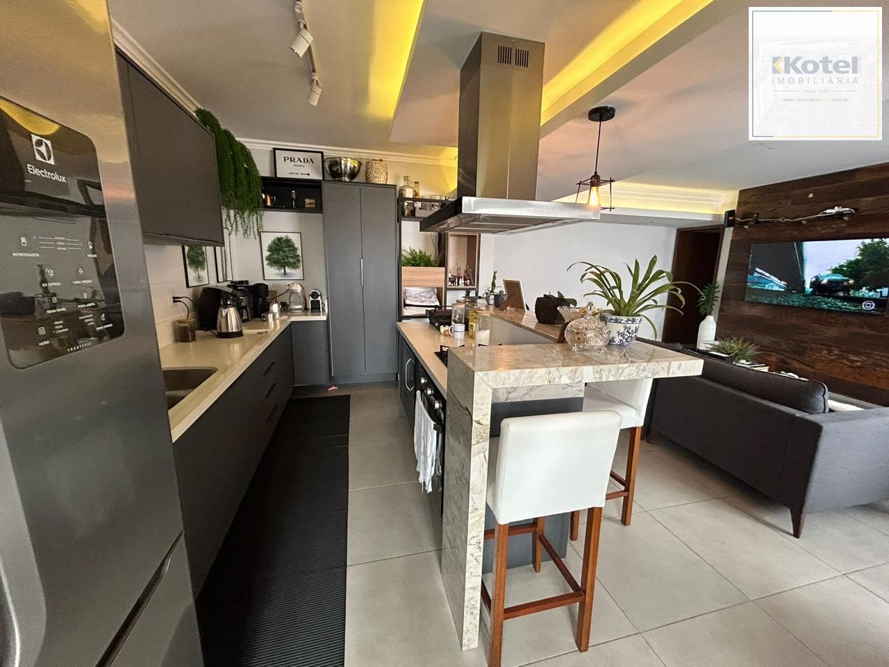 Apartamento Reformado 3 Dorm 1 Suíte, Elevador e 2 Vagas em Novo Hamburgo — foto 3