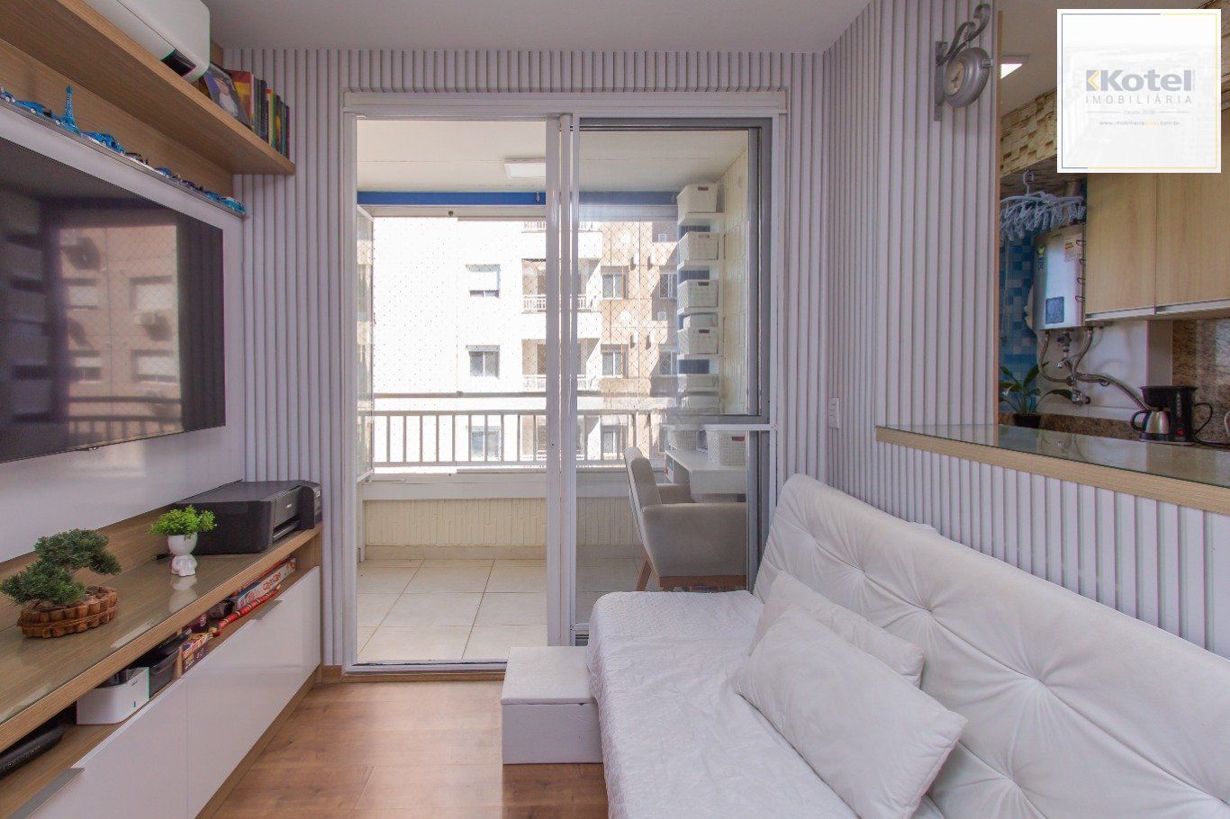 Apartamento 75m²,  3 dormitórios, 1 vaga à venda Rua Airton Ferreira da Silva.