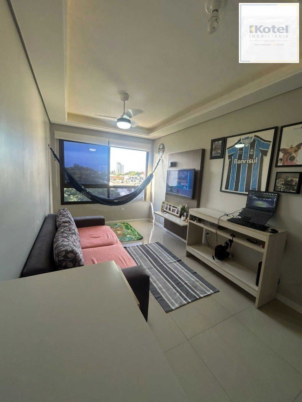Apartamento com 1 quarto, ensolarado, portaria 24 horas Passo da Areia — foto 2