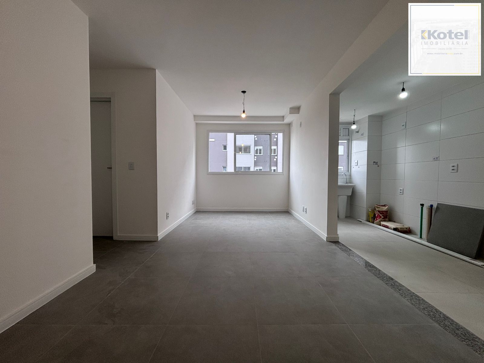 Apartamento de 2 quartos, suíte, elevador e 1vaga no bairro Jardim Sabará — foto 4
