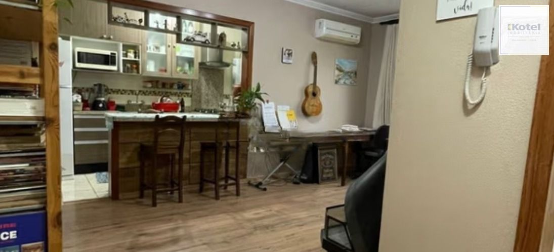 Apartamento de 1 quarto, churrasqueira, lareira,1 vaga no bairro Santa Tereza — foto 3