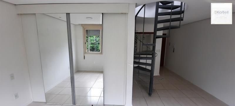 Cobertura duplex de 1 dormitório com vaga no bairro Santana