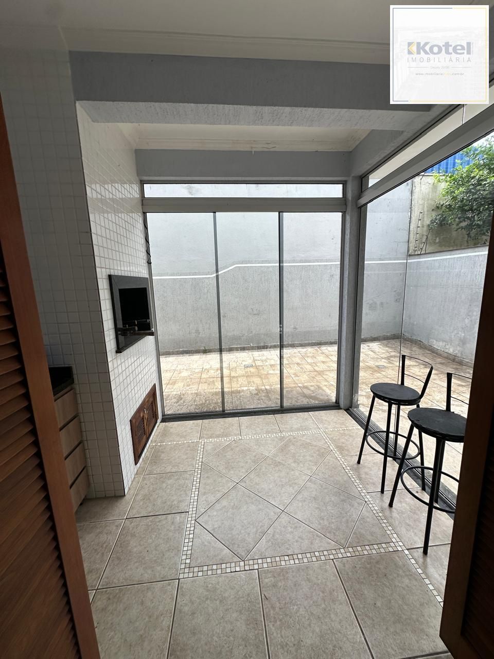 Casa Alto Padrão Mobiliada com Jacuzie Suíte Master