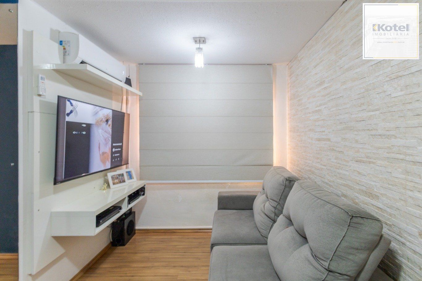 Apartamento semi mobiliado 2 quartos e 1 vaga no bairro Sarandi — foto 3