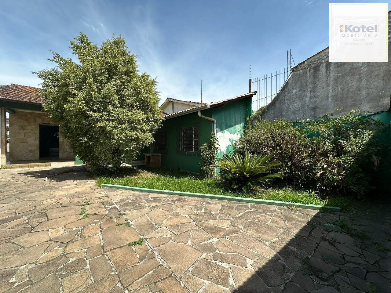 Casa 3 dormitórios na Rua Santa Isabel em Viamão-RS