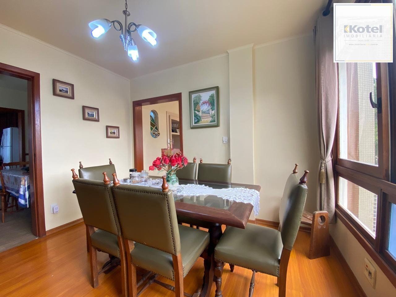 Apartamento com 3 quartos, 1suíte, 3 vagas e 146m² à venda em Bela Vista.