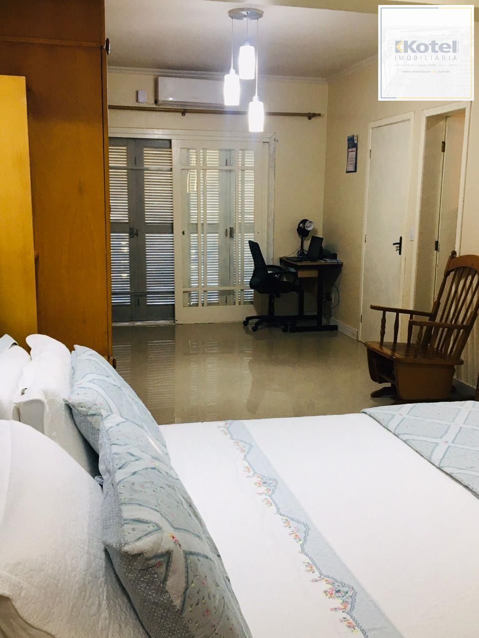 Casa com 3 quartos 468m² à venda em Centro, Eldorado do Sul.