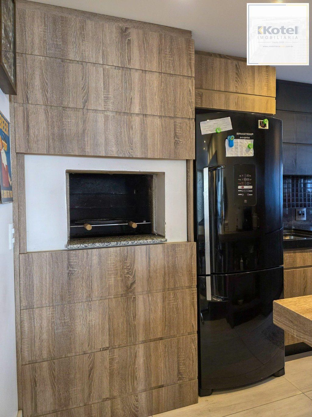 Apartamento de 2 dormitórios, suíte, 1 vaga e elevador, no bairro Boa Vista.