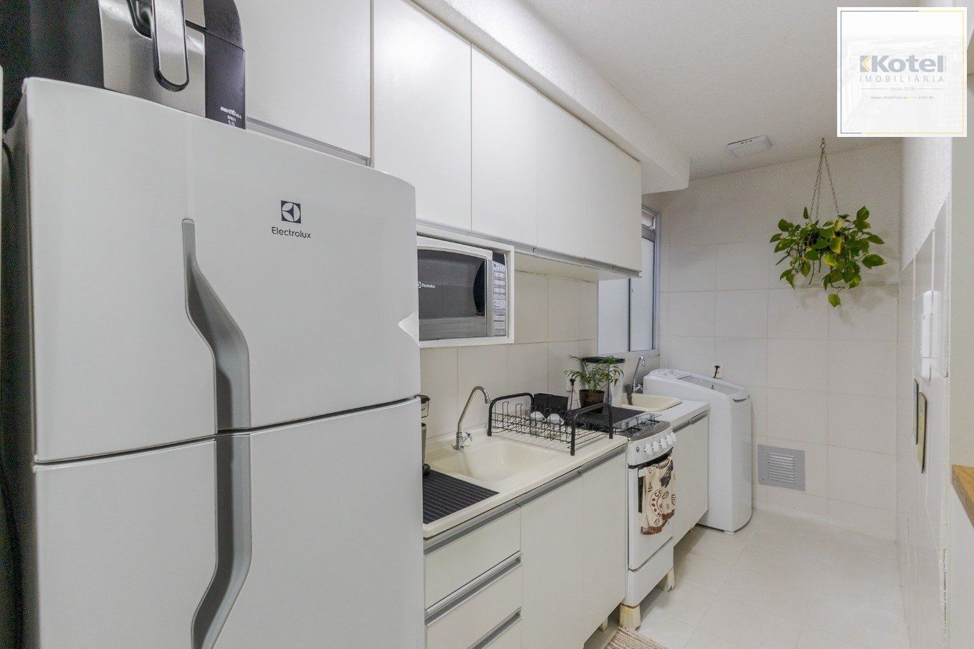 Apartamento de 2 quartos e 1 vaga de garagem em Canoas.