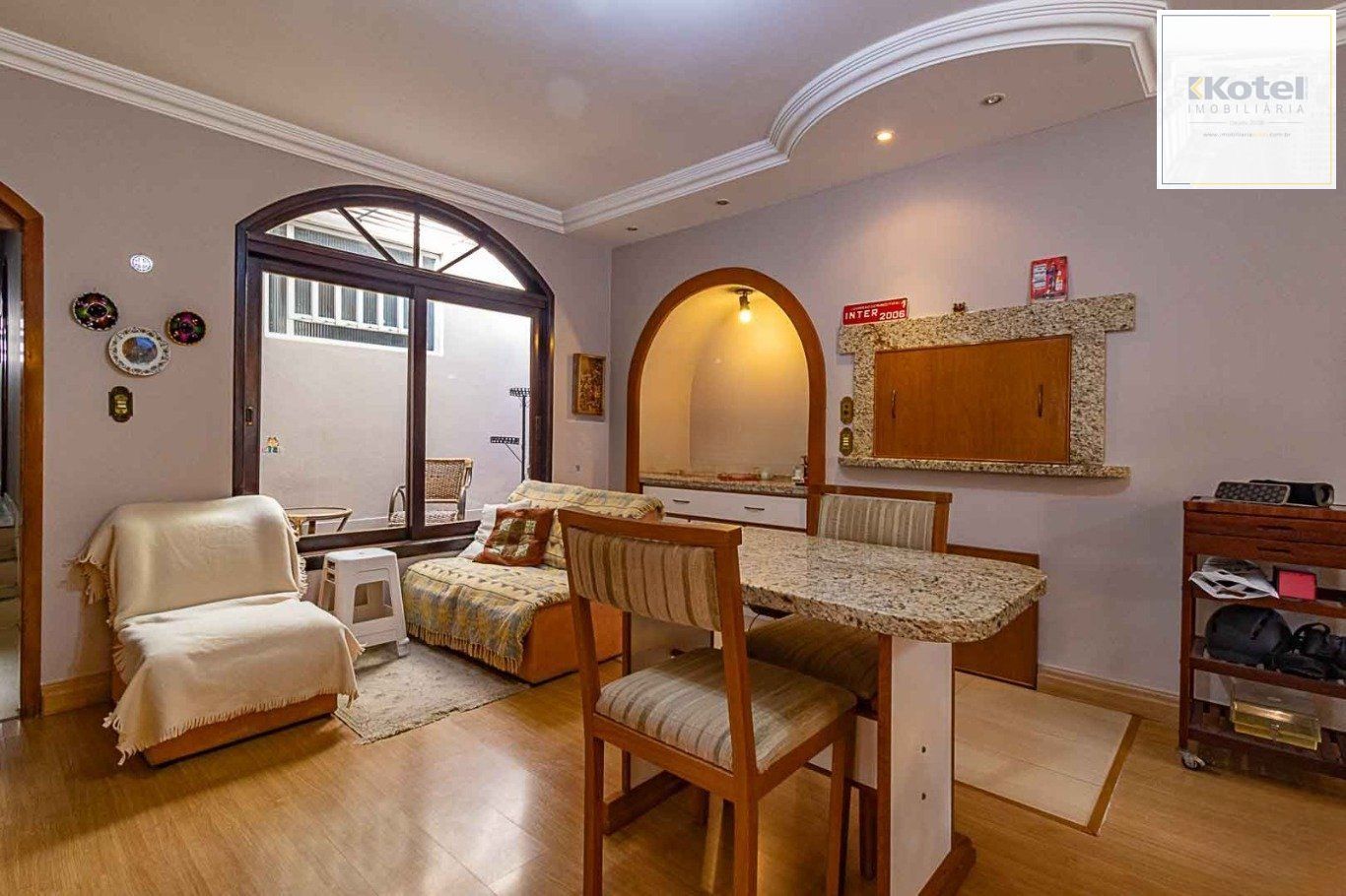 Casa de 3 dormitório no bairro Jardim do Salso