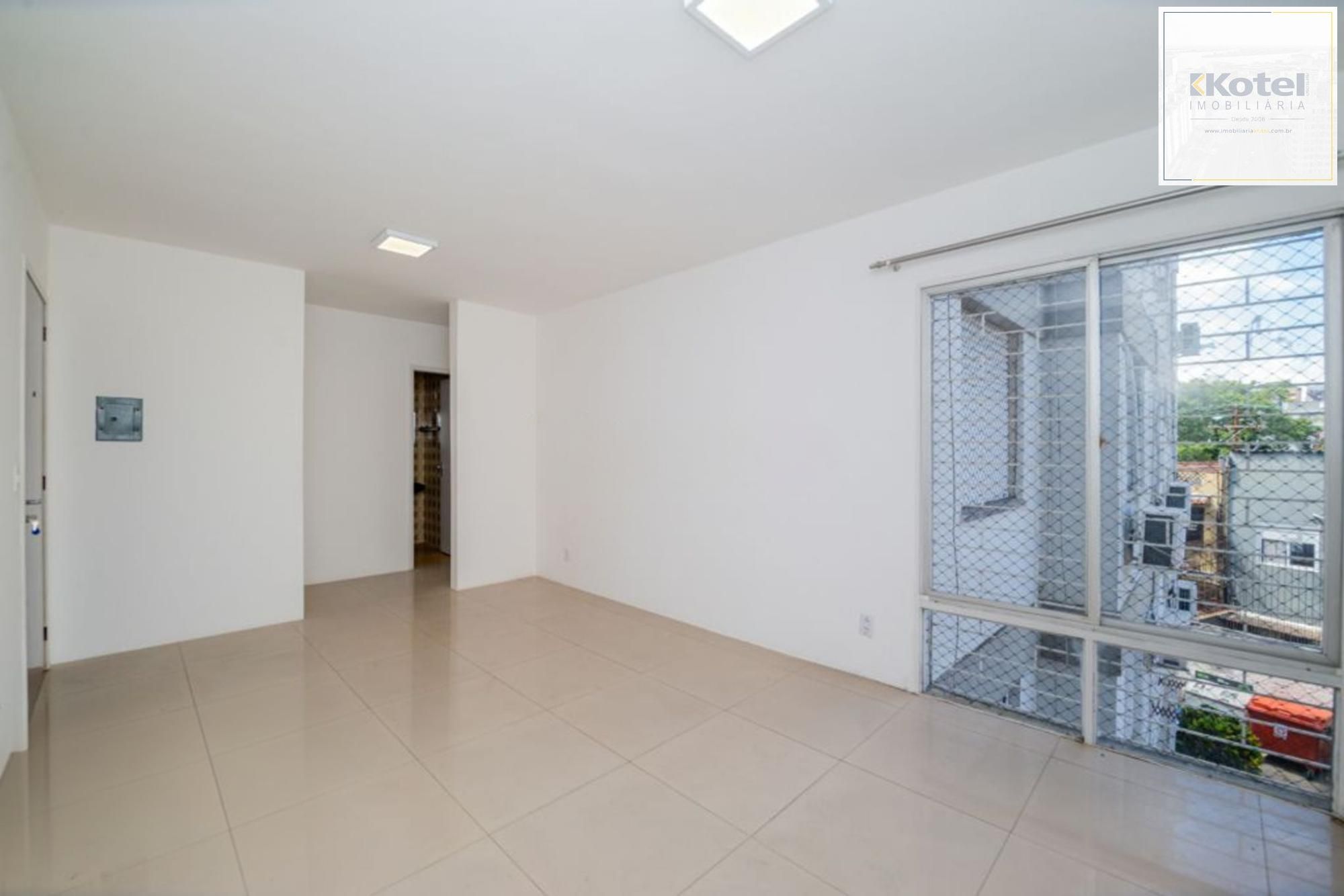 Apartamento com 2 quartos, 2 banheiros e 1 vaga no bairro Azenha.