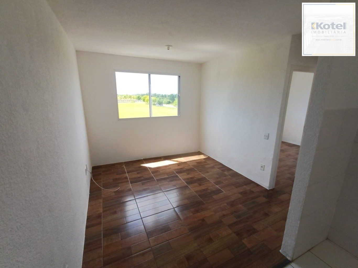 Apartamento de 2 dormitórios e 1 vaga de garagem no Bairro São José em Canoas.