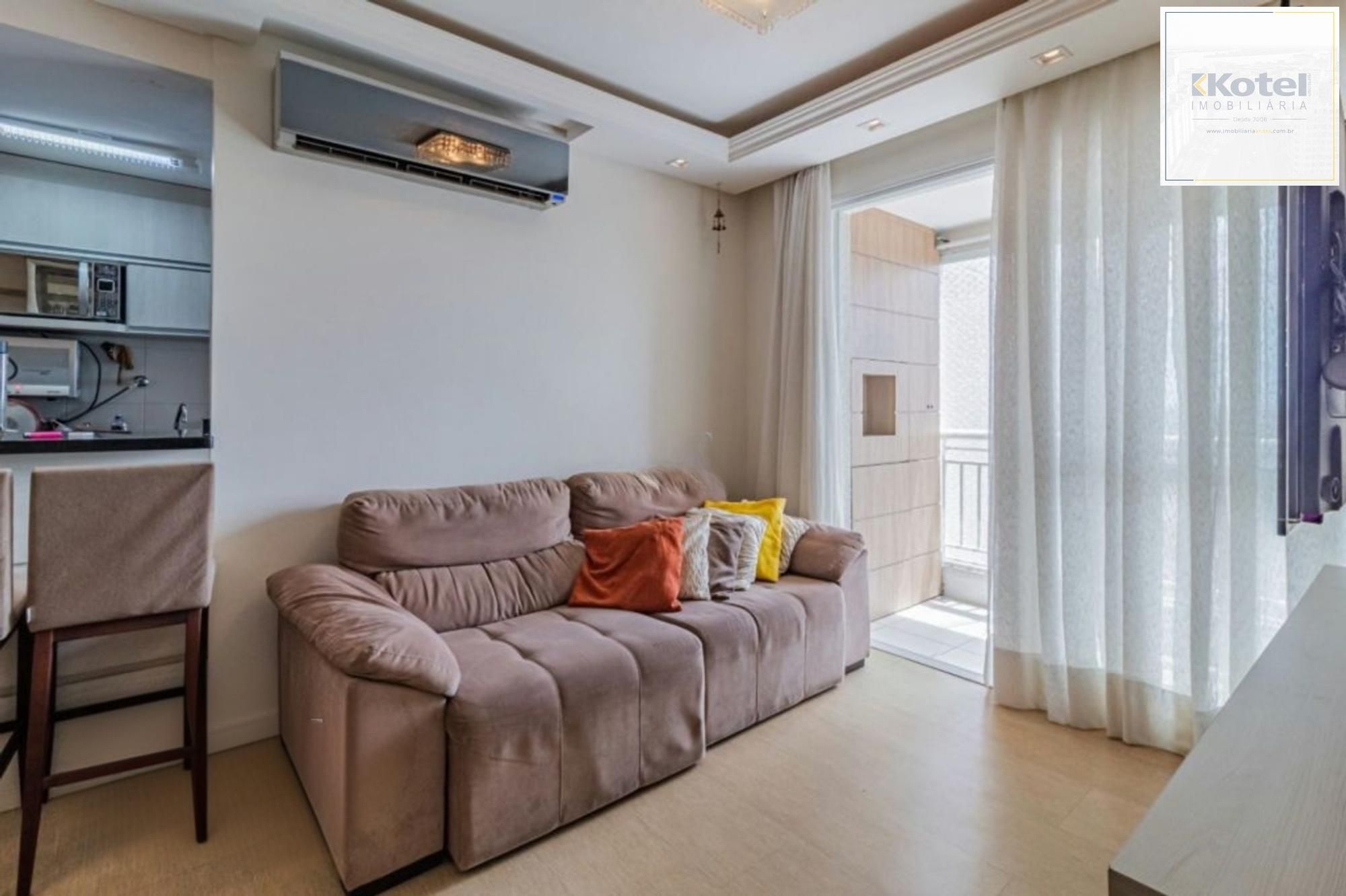 Apartamento de 3 quartos, suíte, elevador e 2 vagas no bairro Vila Ipiranga
