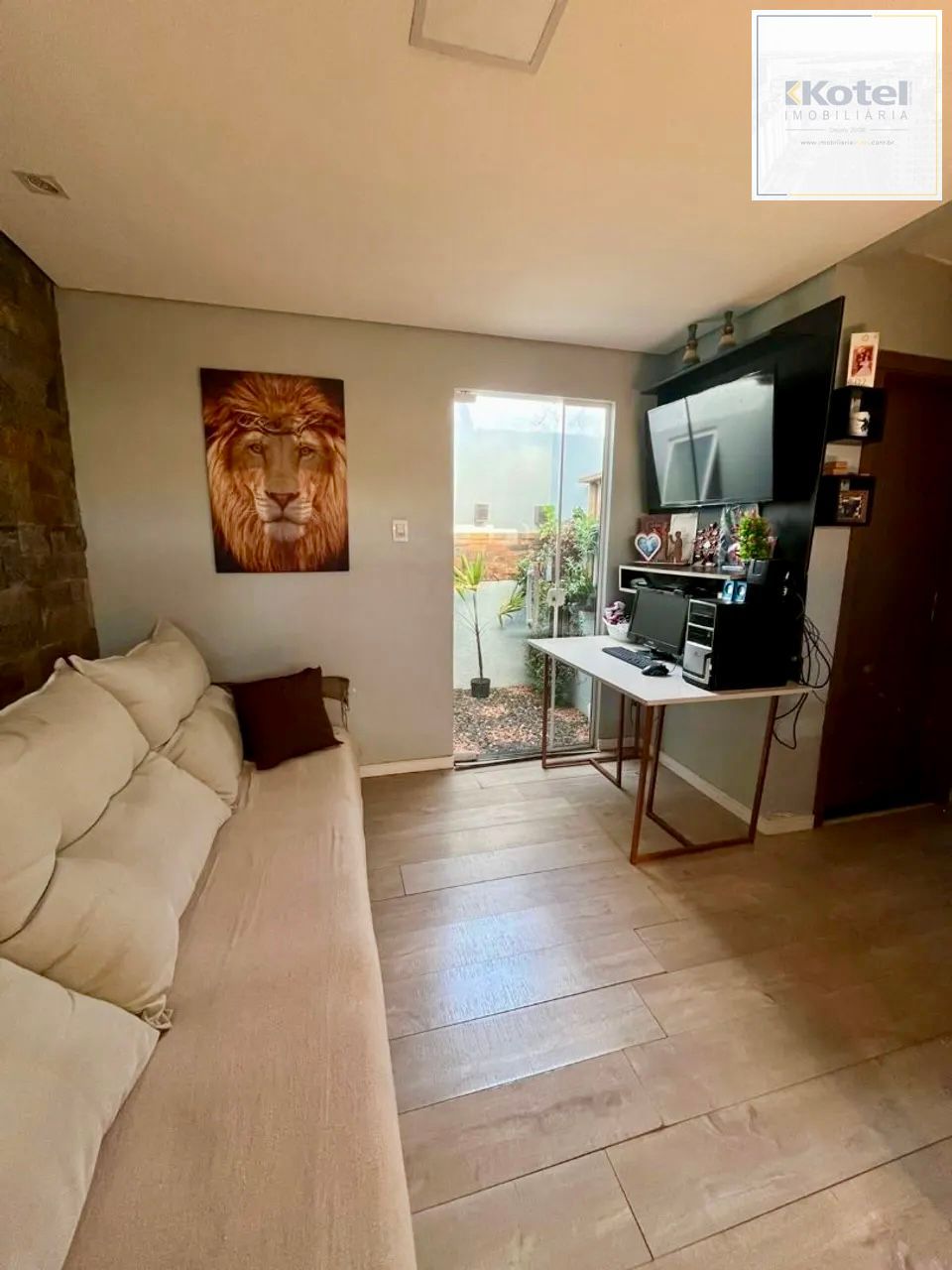Casa para venda com 3 quartos , em Harmonia com 126 m² em Canoas
