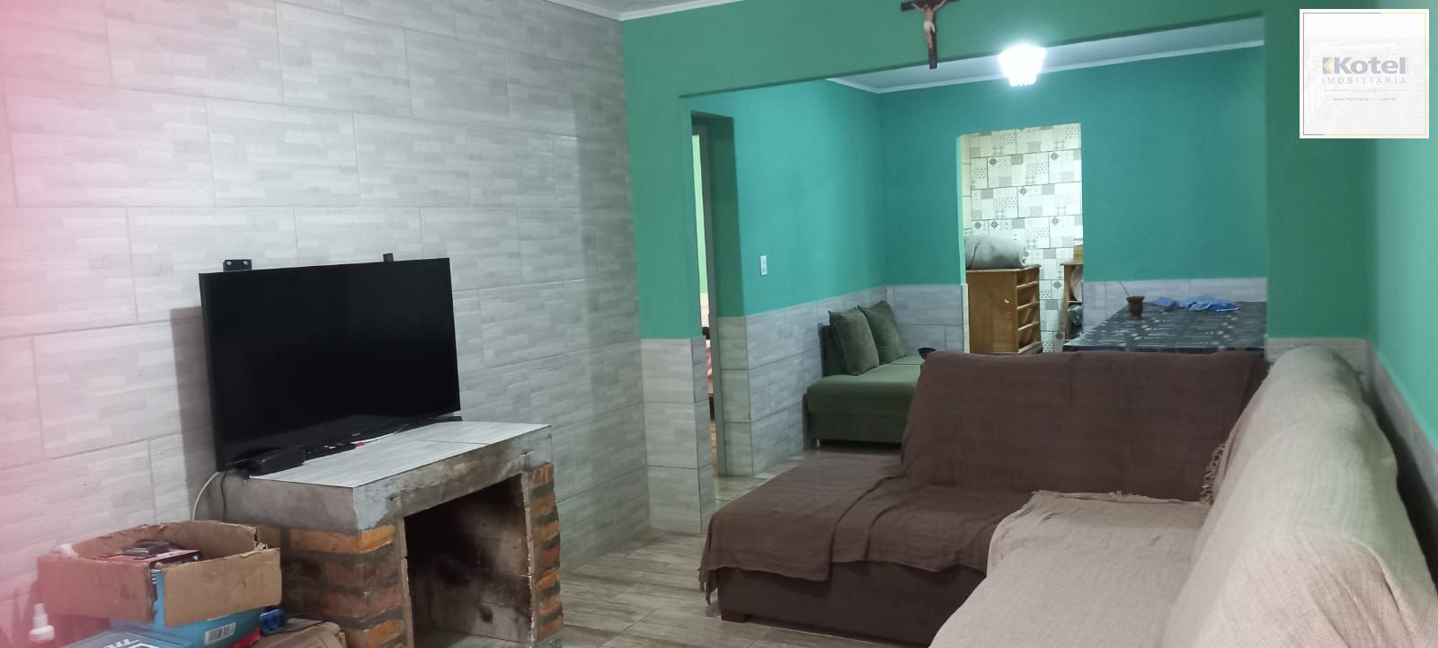 Casa com 4 dormitórios e 2 vagas de garagem em Viamão.