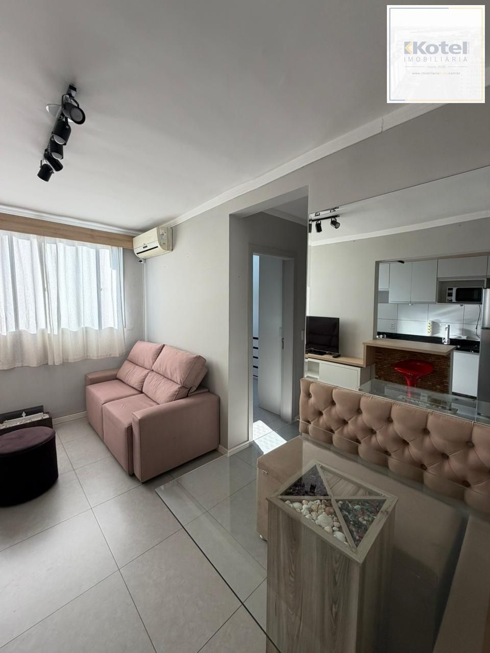 Apartamento com 2 quartos e 1 vaga de garagem no Bairro Sarandí — foto 4