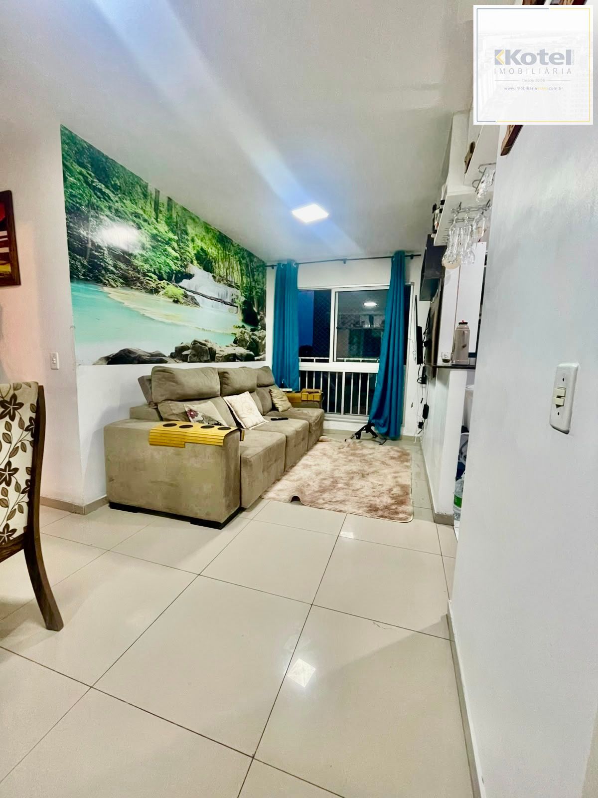 Apartamento 2 quartos 1 vaga no Bairro Jardim Planalto na Av. Ary Tarrago — foto 2
